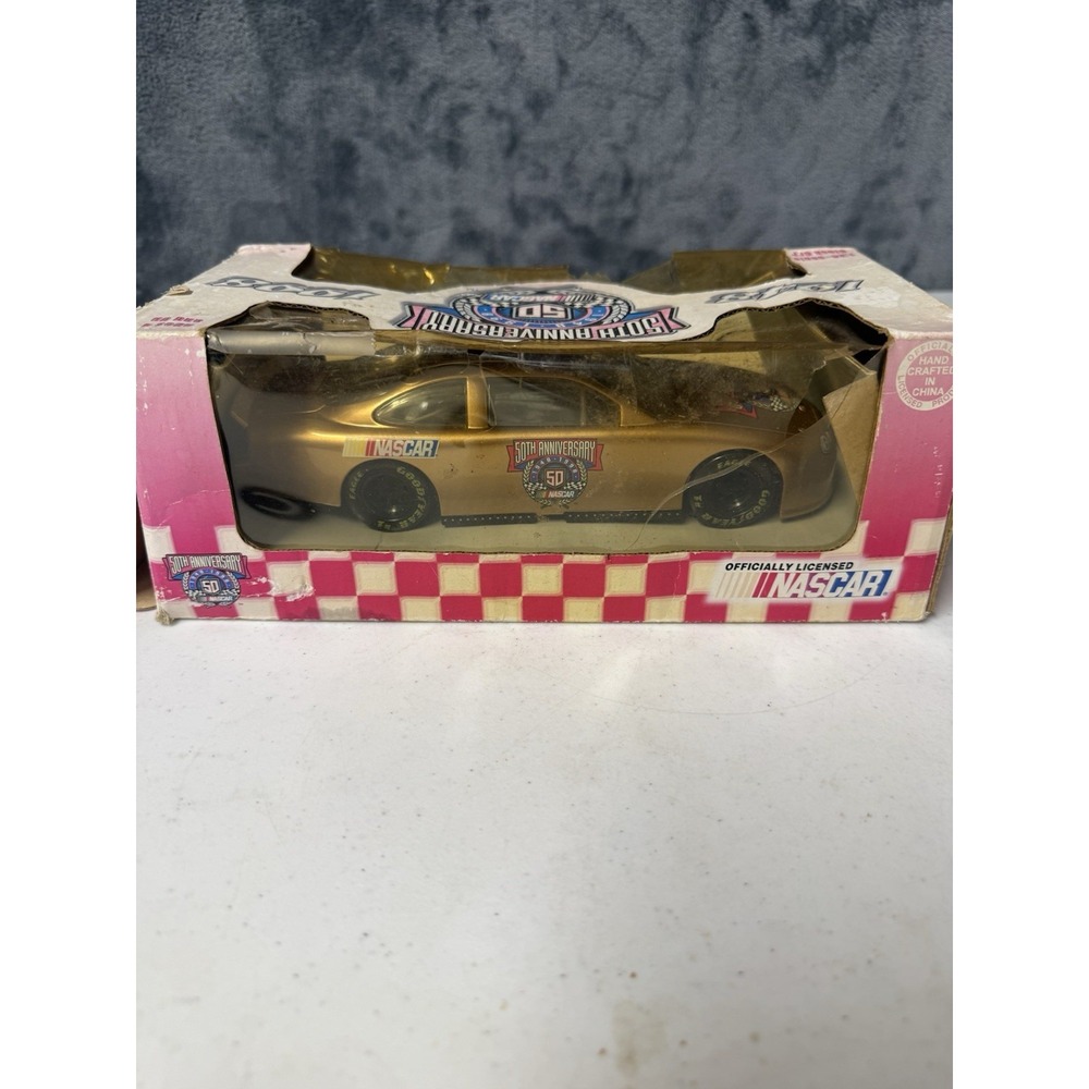 1998 Action NASCAR 50th ANNIVERSARY 1948-1998 Ford Taurus Nascar 1/24. NEW